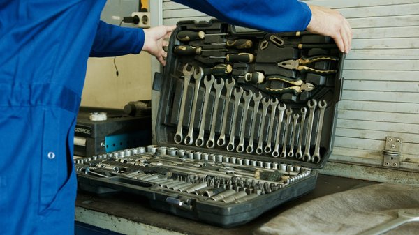 La caisse à outils complète à 199 € : l'essentiel pour tous